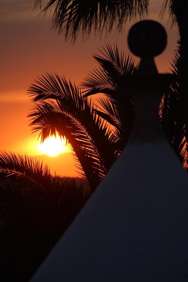 Trullo Al Monte Bed & Breakfast Ceglie Messapica Exterior photo